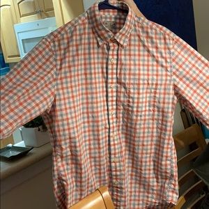 Lightweight button down